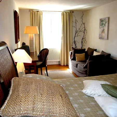 מלון Fleurie Montsalvy